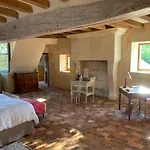 Couette-café Château De La Faverie D Hôtes Beaumont-Pied-de-Boeuf (Sarthe)