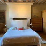 Couette-café Château De La Faverie D Hôtes 4*