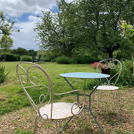 Bed & Breakfast Chateau De La Faverie D Hotes