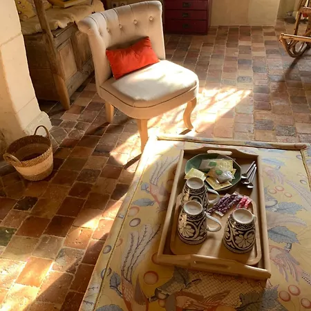 Chateau De La Faverie D Hotes Bed & Breakfast 4*