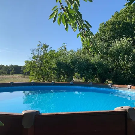 Couette-café Château De La Faverie D Hôtes Beaumont-Pied-de-Boeuf (Sarthe)