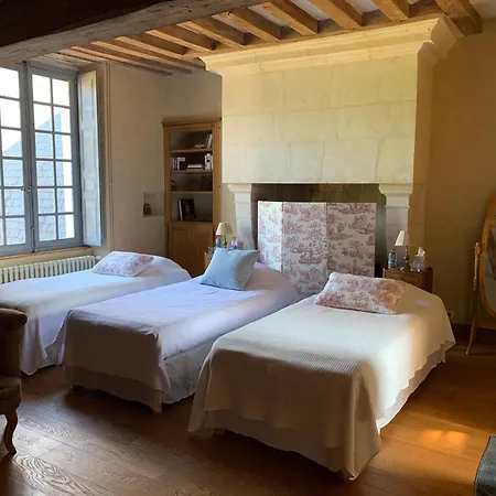 Chateau De La Faverie D Hotes Bed & Breakfast