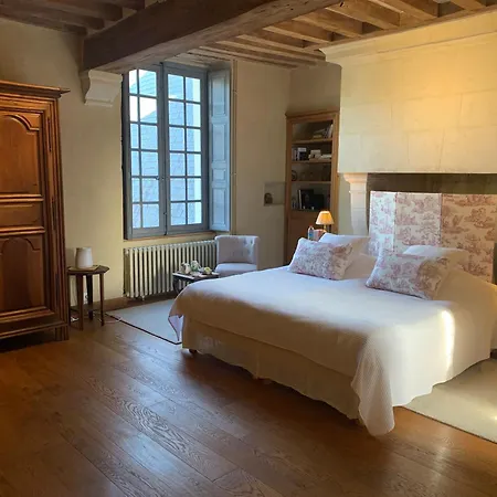 Bed & Breakfast Chateau De La Faverie D Hotes 4*