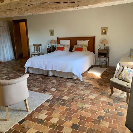 Chateau De La Faverie D Hotes 4* Beaumont-Pied-de-Boeuf (Sarthe)