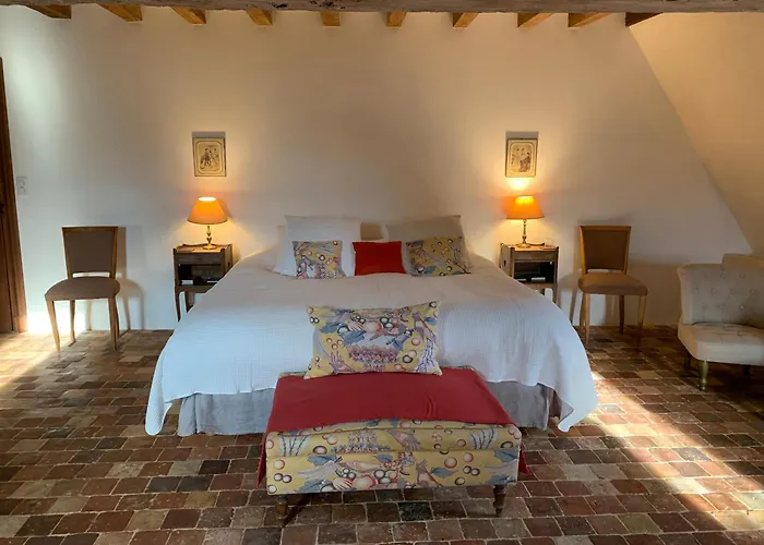 Château De La Faverie D Hôtes 4*