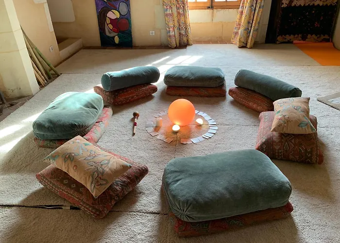 Château De La Faverie D Hôtes Couette-café Beaumont-Pied-de-Boeuf (Sarthe)