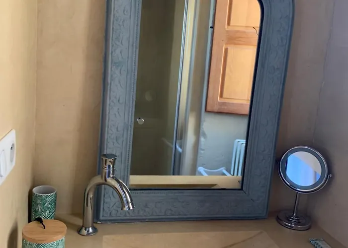 Château De La Faverie D Hôtes Beaumont-Pied-de-Boeuf (Sarthe)