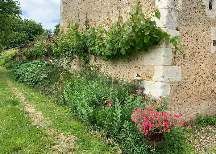Château De La Faverie D Hôtes Couette-café 4*